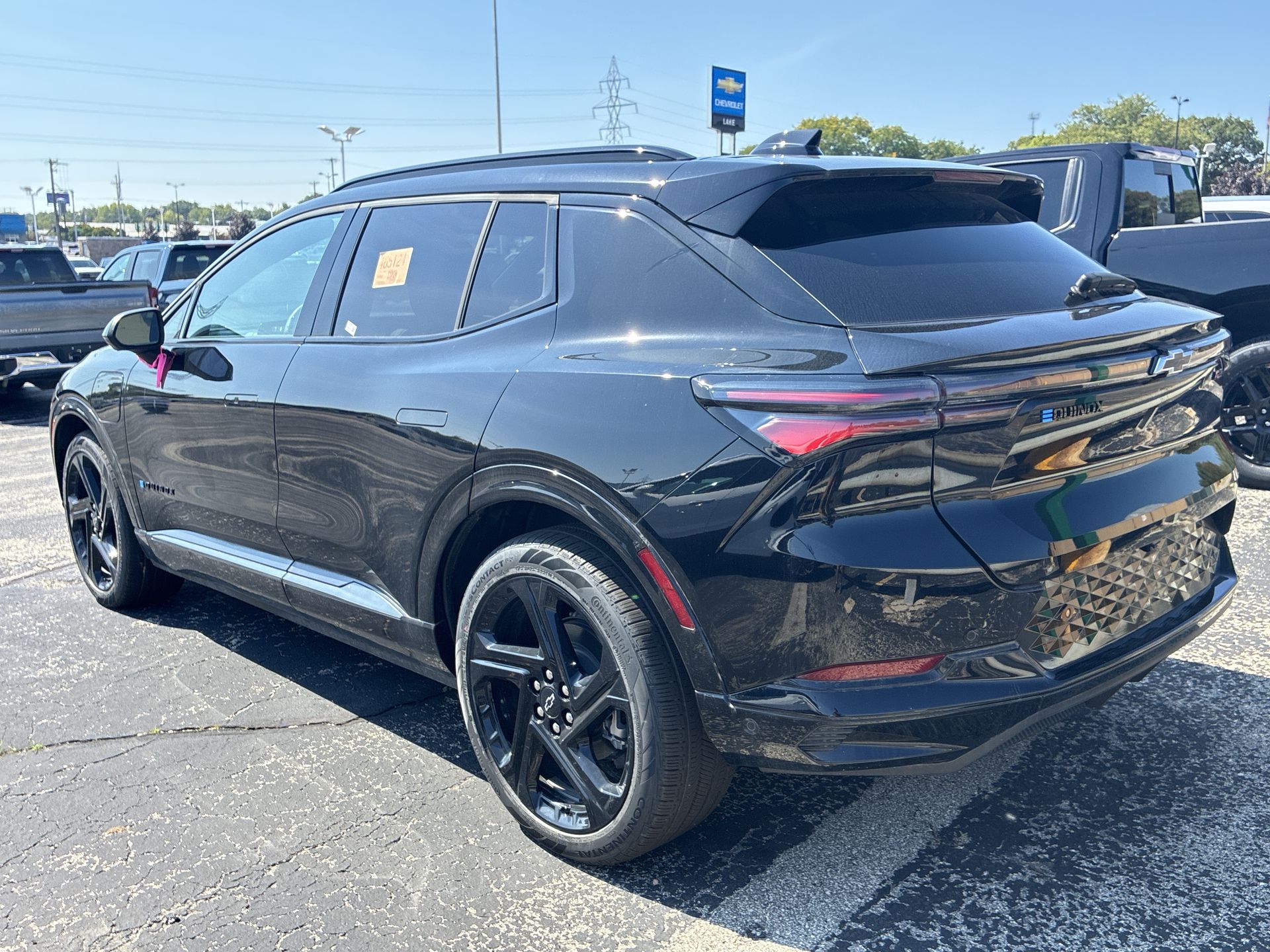 2024 Chevrolet Equinox EV 3RS photo 4