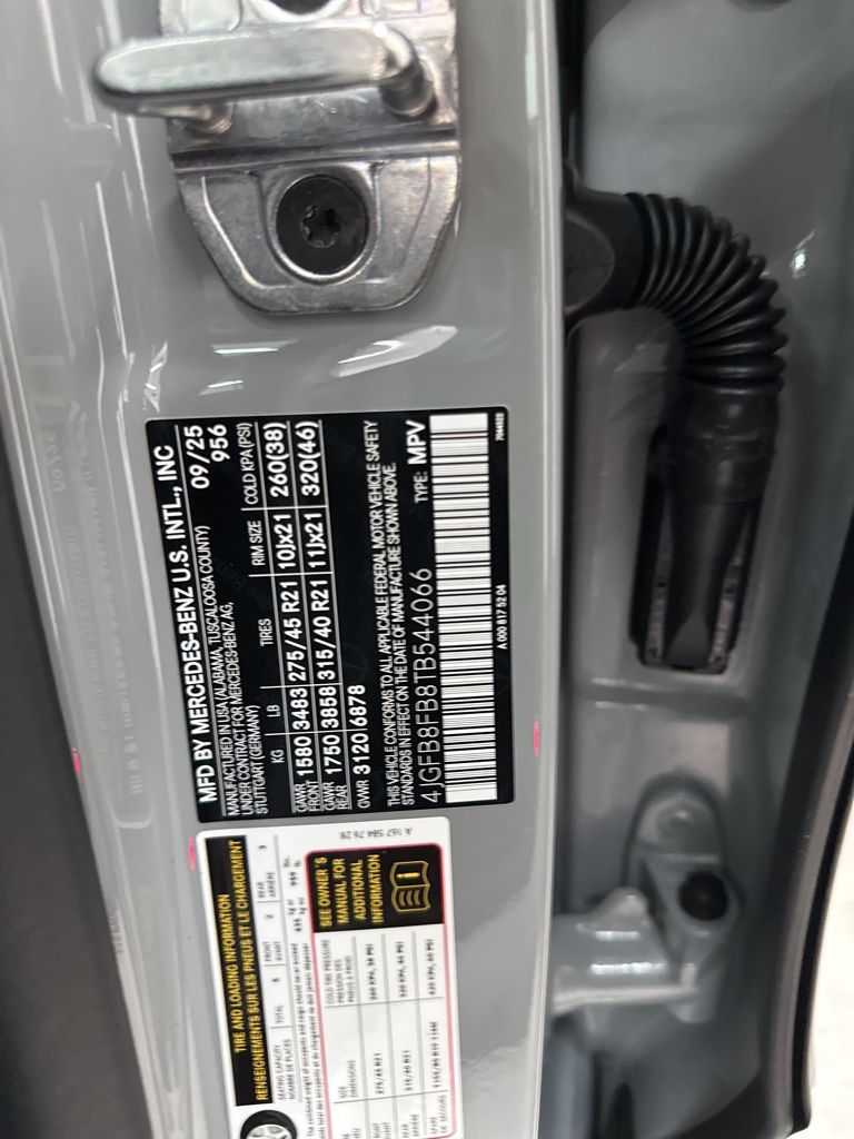 2026 Mercedes Benz GLE 580 4MATIC photo 30