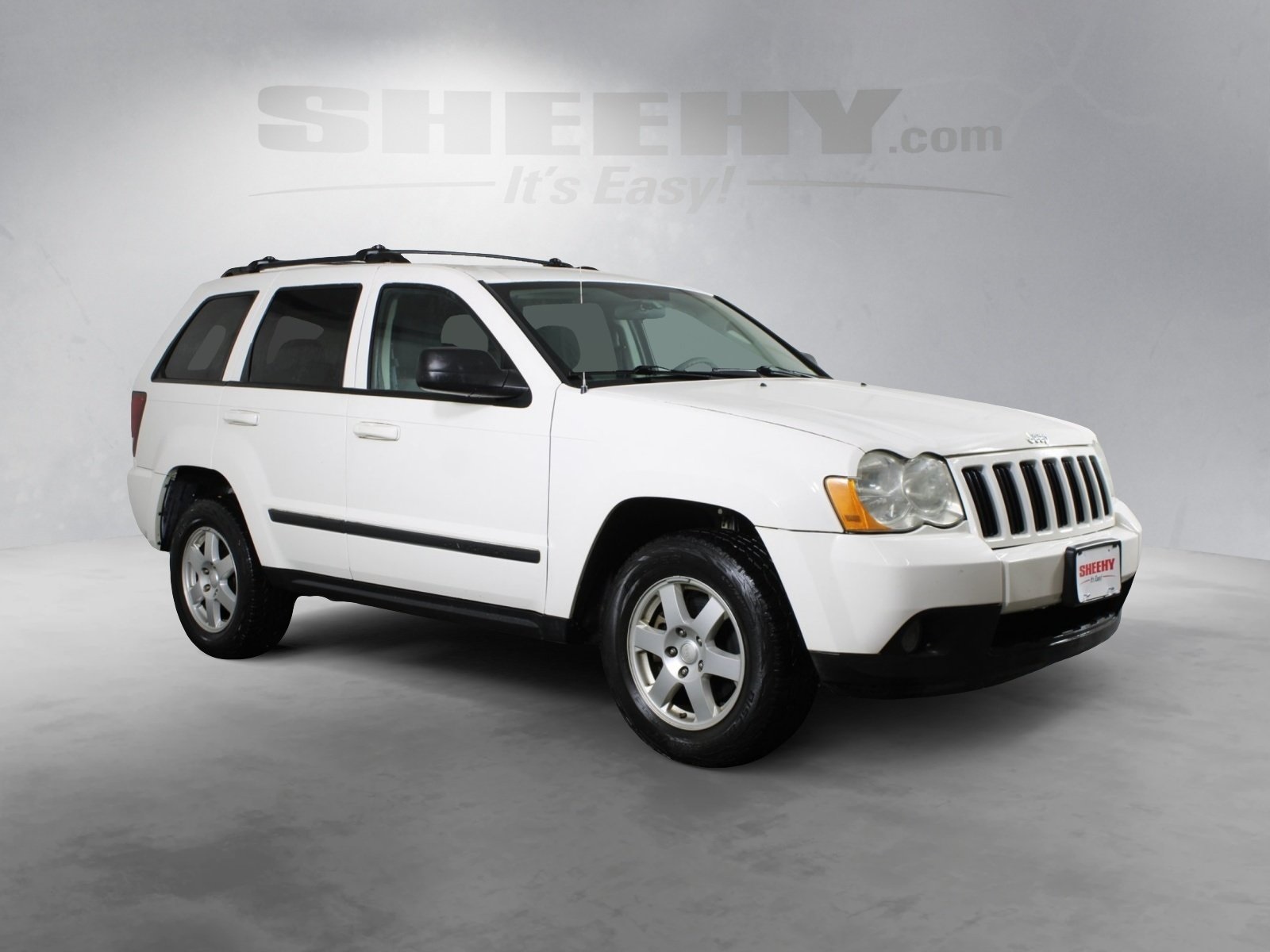 2008 Jeep Grand Cherokee Laredo photo 2