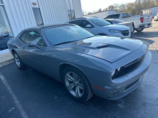 2019 Dodge Challenger SXT's photo