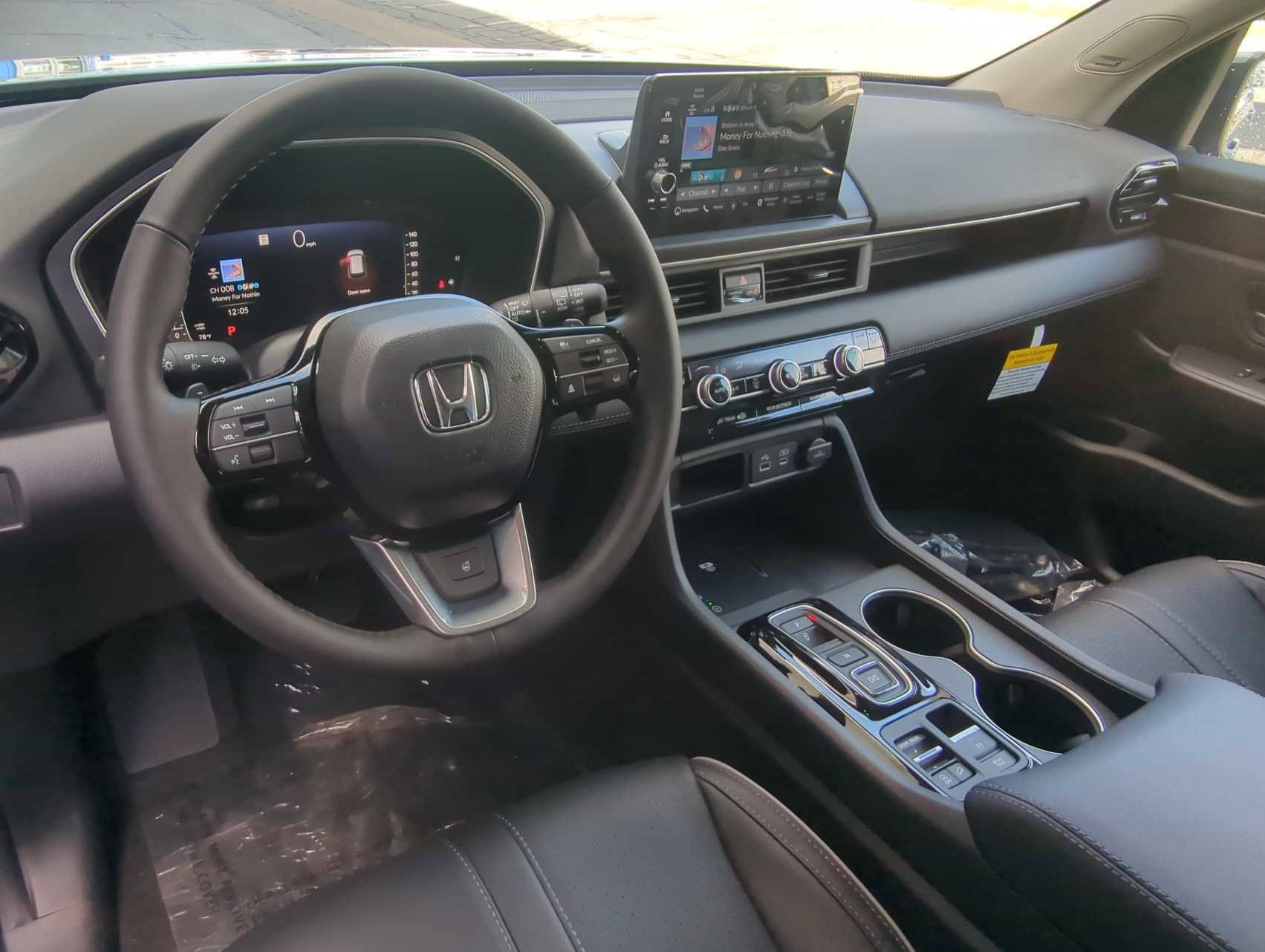 2025 Honda Pilot Elite photo 9