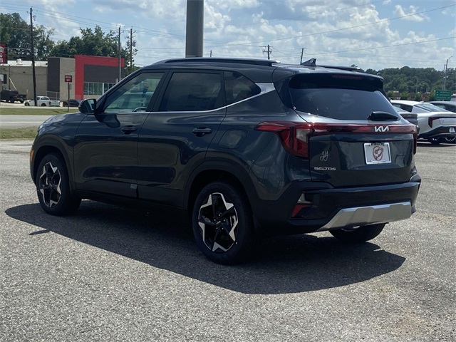 2025 Kia Seltos EX photo 2