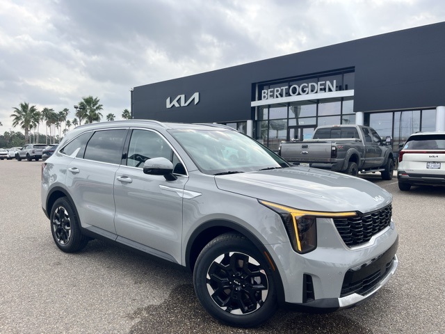 2026 Kia Sorento S's photo