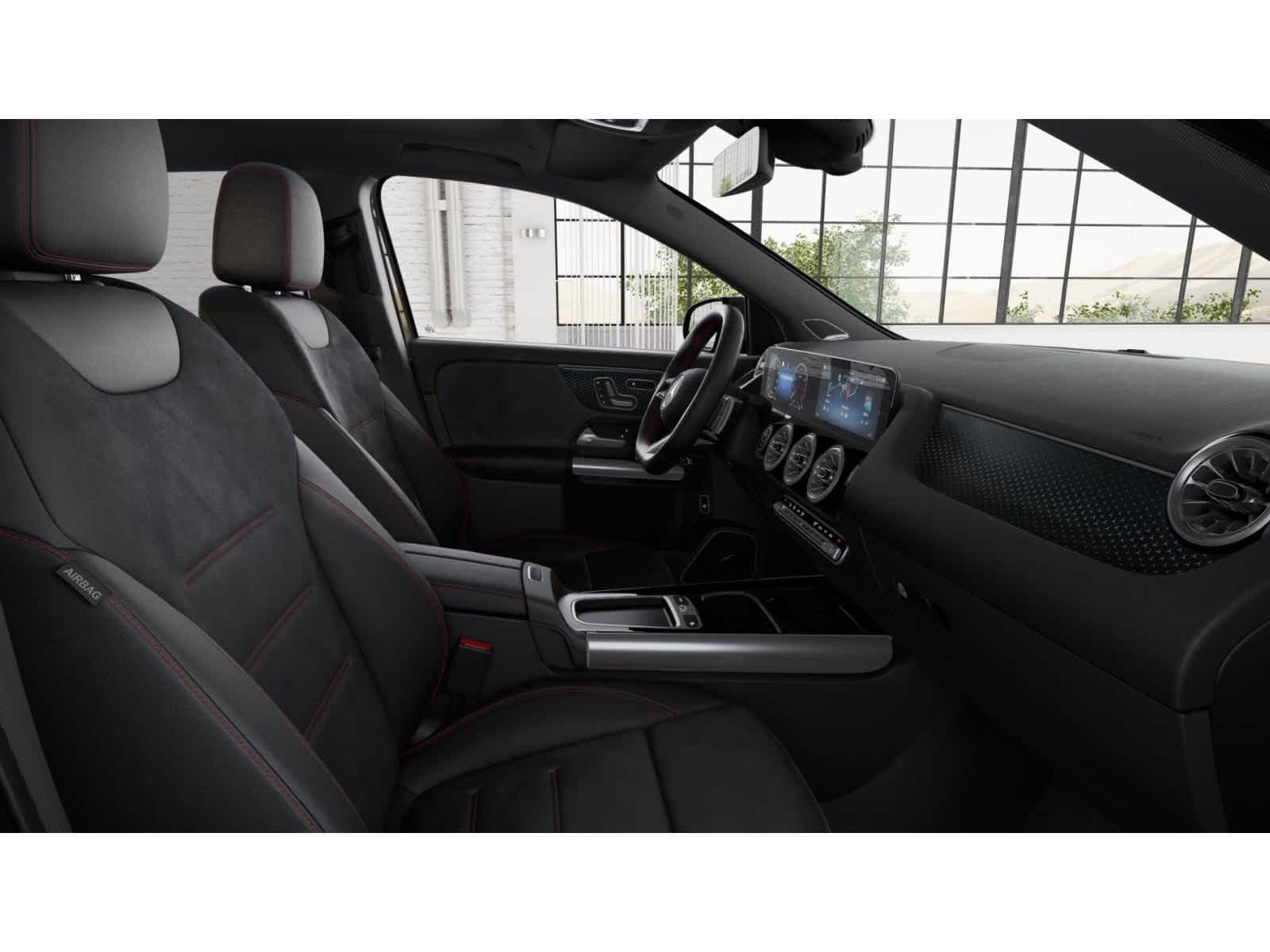 2025 Mercedes Benz GLA 250 photo 3