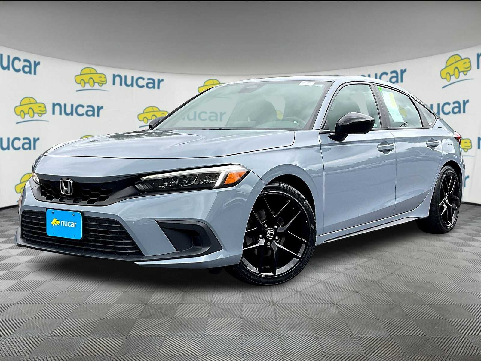 2022 Honda Civic Hatchback Sport photo 3