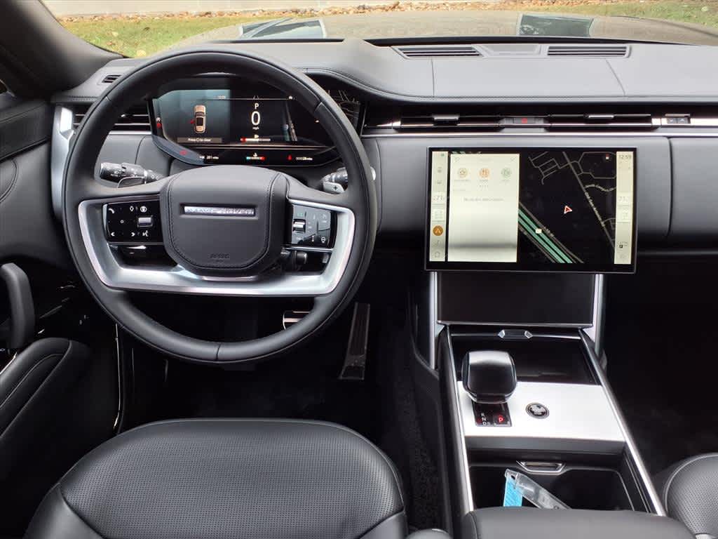 2025 Land Rover Range Rover SV - Photo 21