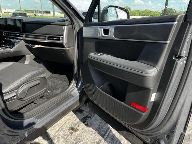 2026 Hyundai Santa Fe SEL photo 17