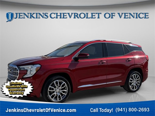 2022 GMC Terrain Denali's photo