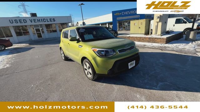 Used 2016 Kia Soul Base with VIN KNDJN2A20G7859768 for sale in Hales Corners, WI
