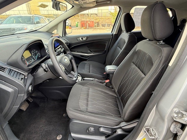 2022 Ford EcoSport SE photo 14