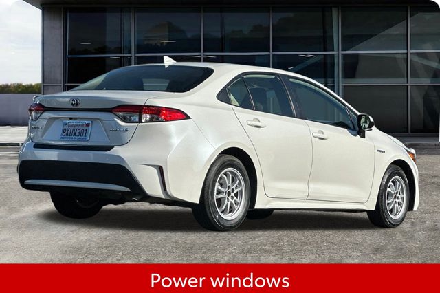 2020 Toyota Corolla Hybrid LE photo 2
