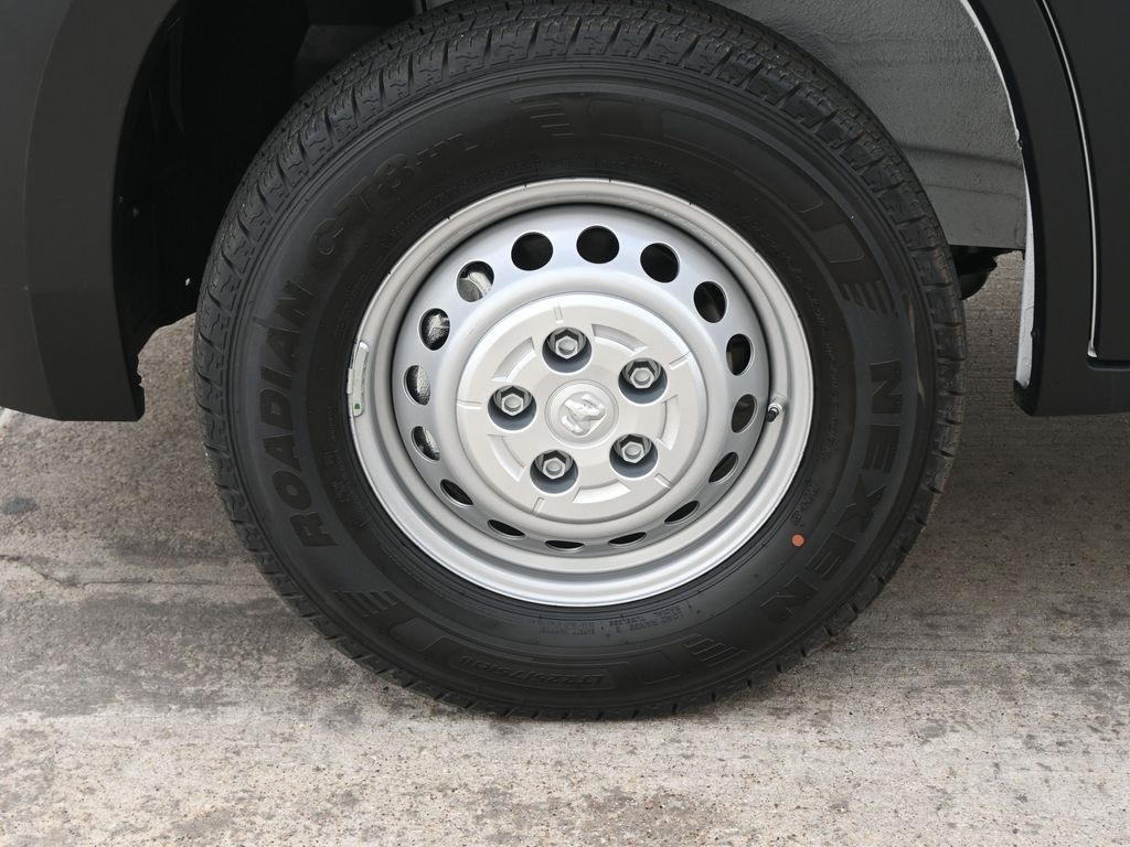 2025 Ram ProMaster 2500 photo 4