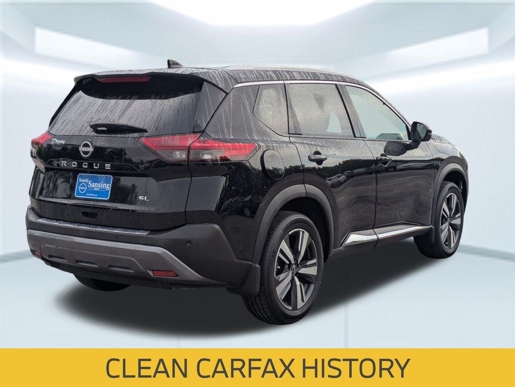 2023 Nissan Rogue SL photo 4