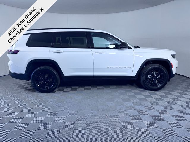 2025 Jeep Grand Cherokee Altitude X photo 8