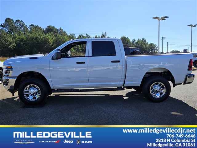 2026 Ram 2500 Tradesman photo 4
