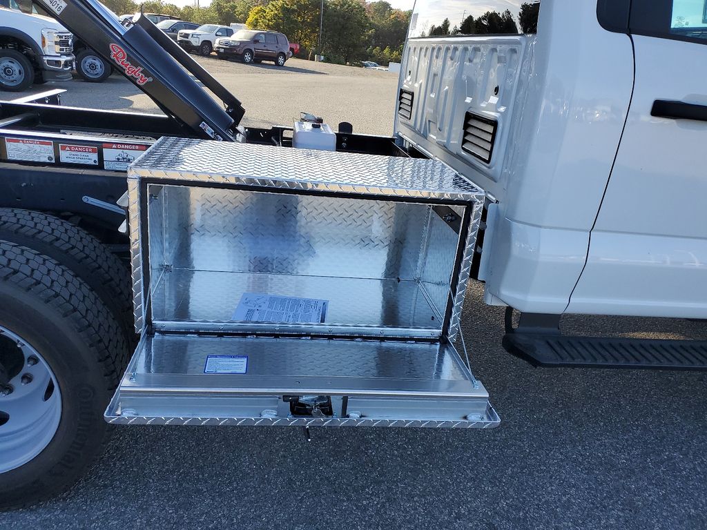 2024 Ford F-550 XL photo 11