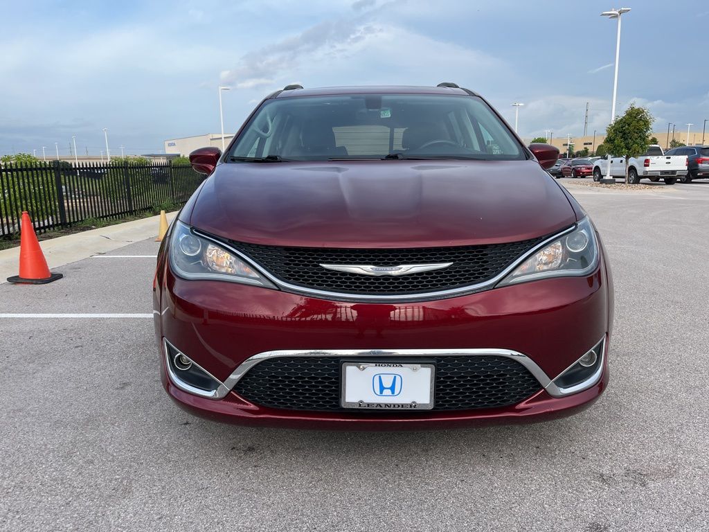 Used 2017 Chrysler Pacifica Touring-L with VIN 2C4RC1BG5HR539469 for sale in Leander, TX