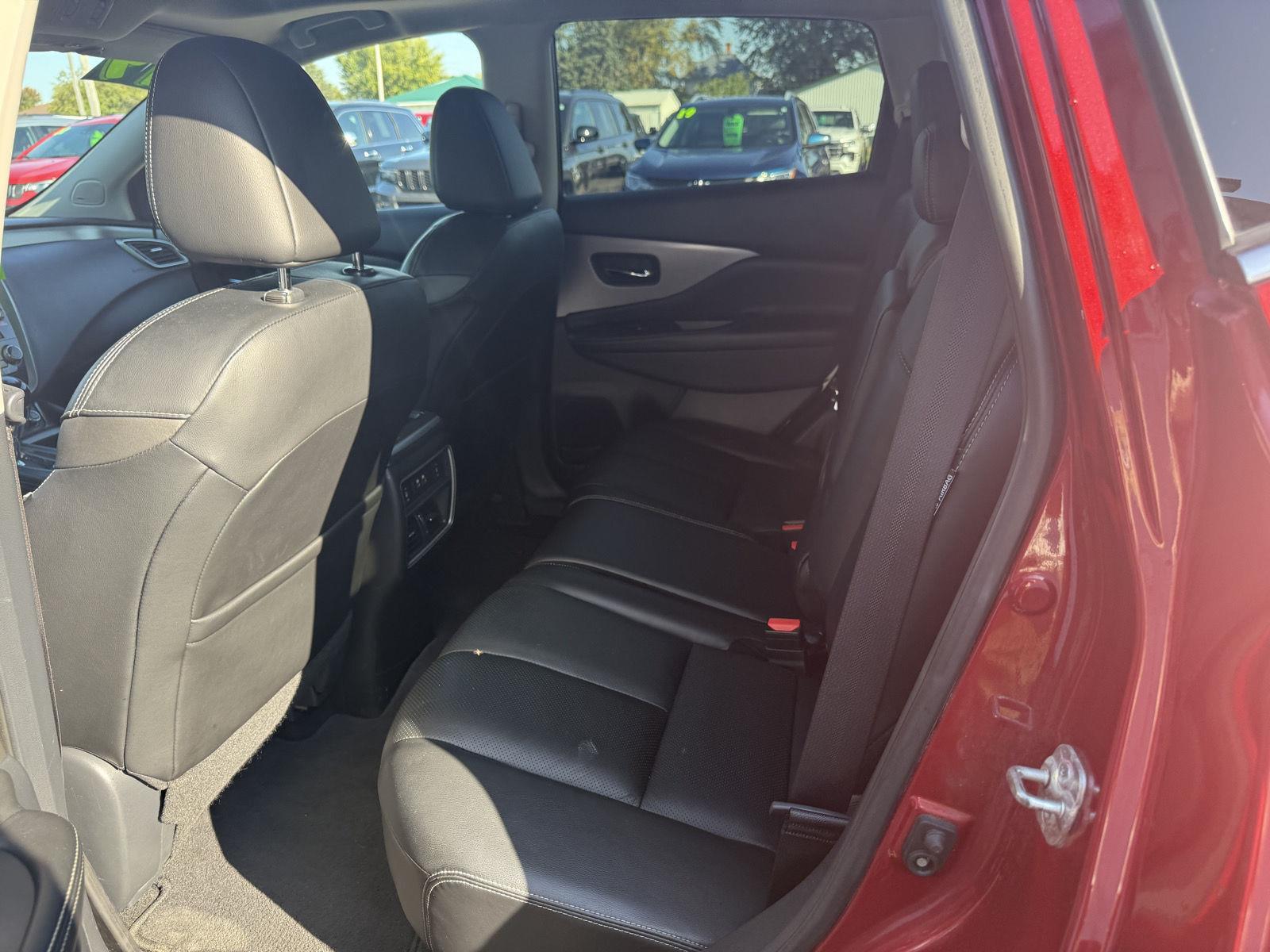 2019 Nissan Murano SL photo 11
