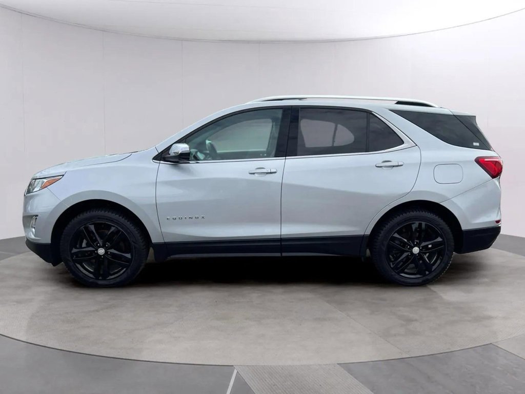 Used 2020 Chevrolet Equinox Premier with VIN 3GNAXYEX7LS516185 for sale in Mount Pleasant, WI