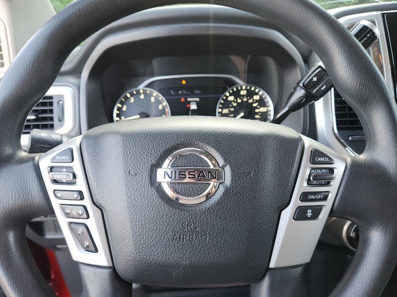 2021 Nissan Titan SV photo 24