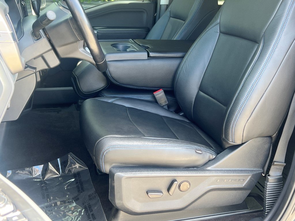 2022 Ford F-150 XLT photo 8