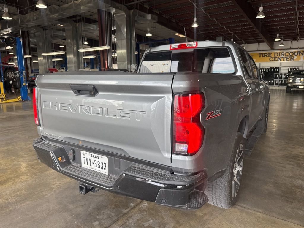 2024 Chevrolet Colorado Z71 photo 9
