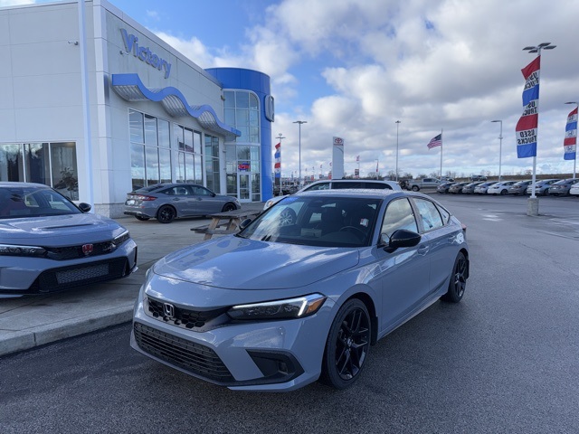 2022 Honda Civic Hatchback Sport's photo