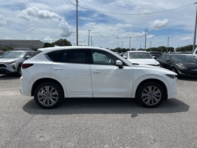 2022 Mazda CX-5 2.5 Turbo Signature photo 4