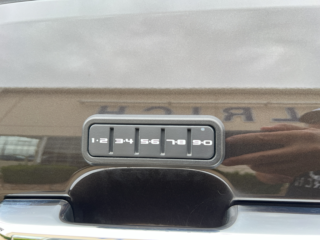 2025 Ford F-350 King Ranch photo 13