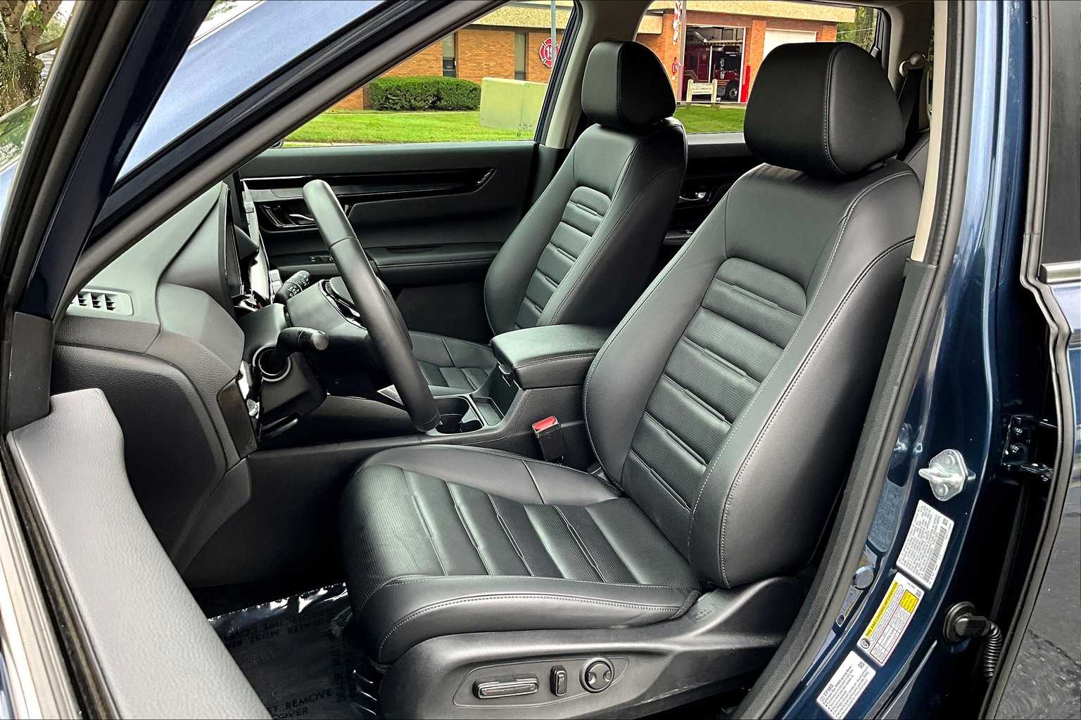 2024 Honda CR-V EX-L photo 4