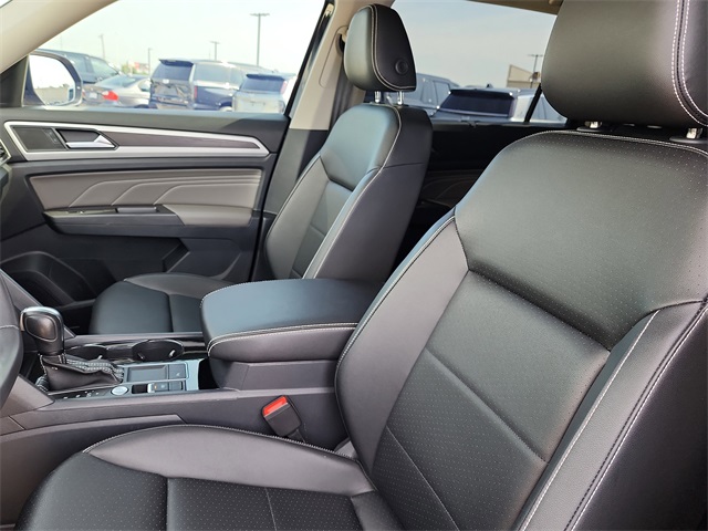 2023 Volkswagen Atlas V6 SE Technology photo 9