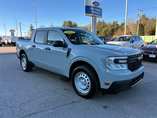 2024 Ford Maverick XL's photo