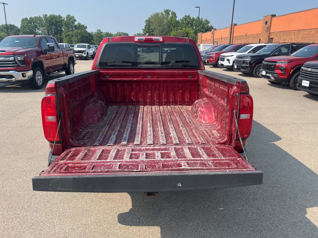 2022 Chevrolet Colorado LT photo 14