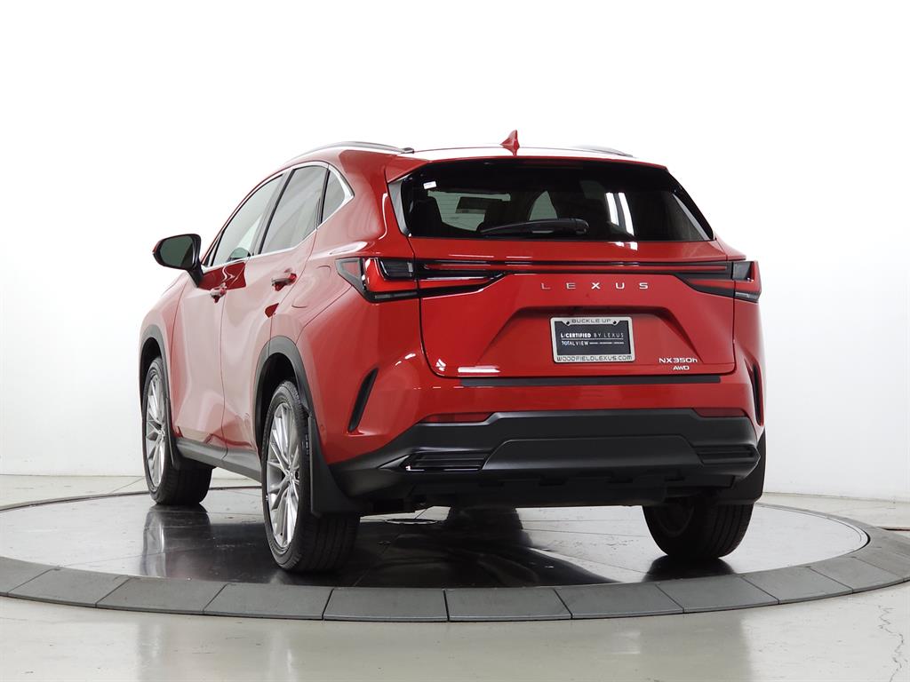 2025 Lexus NX 350h Luxury photo 5