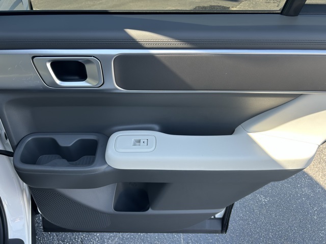 2026 Hyundai Santa Fe SE photo 3