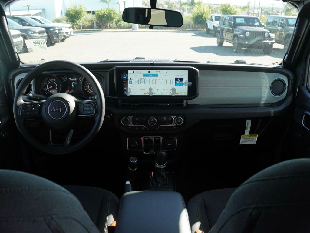 New 2026 Anvil Clear-Coat Exterior Paint Jeep 4-Door Sport S image 25