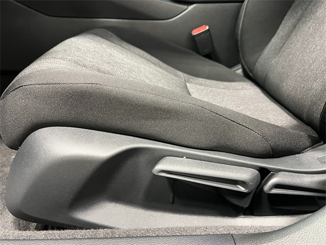 2025 Honda Accord LX photo 12