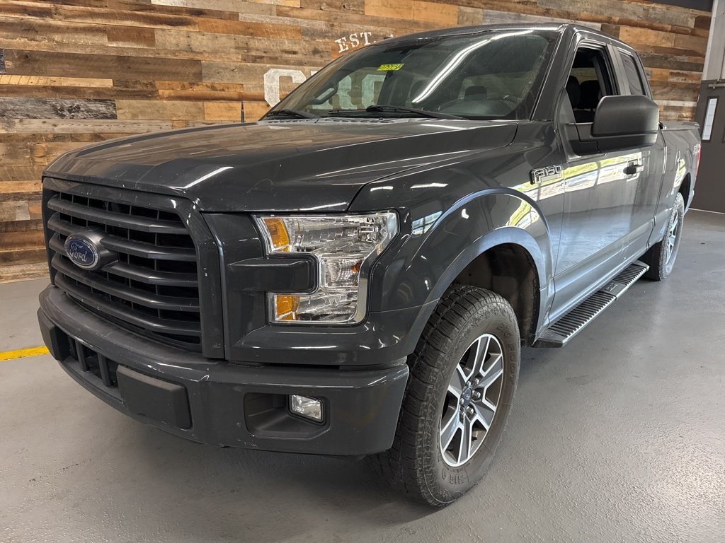 2017 Ford F-150 XL photo 17
