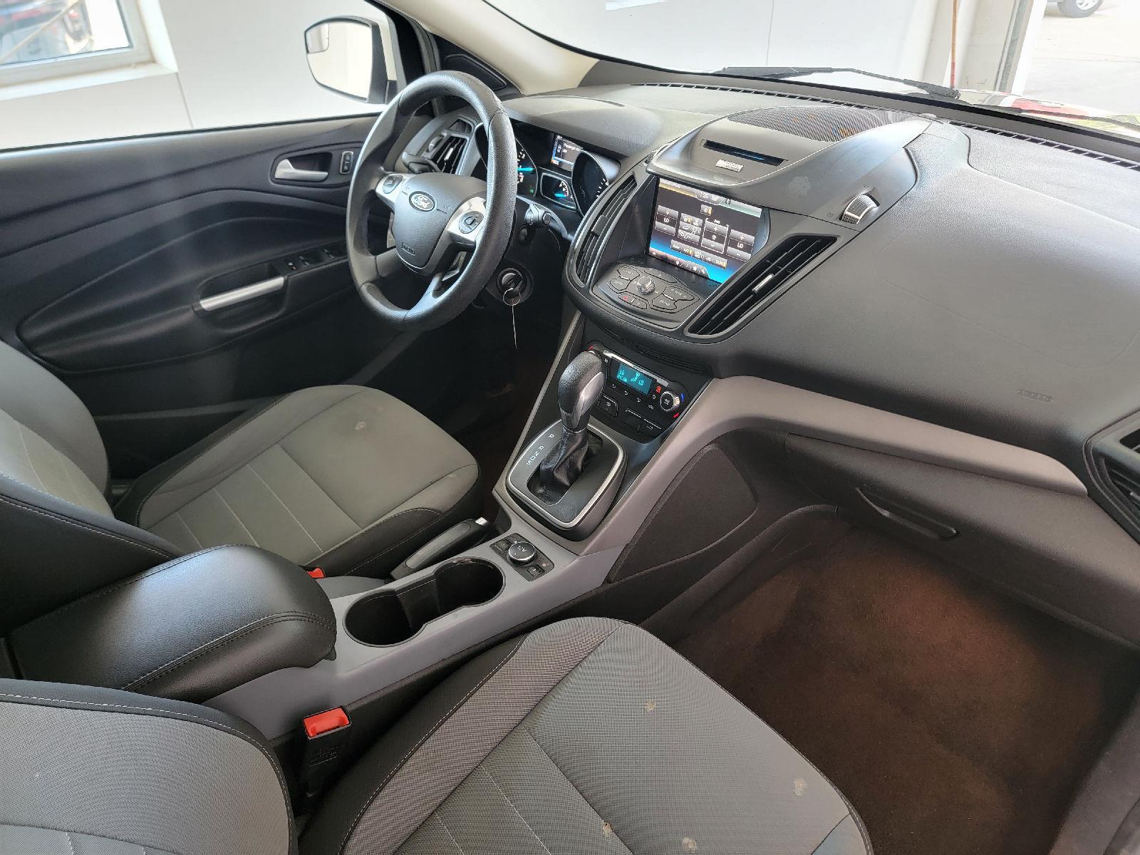 2014 Ford Escape SE photo 23