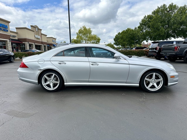 2008 Mercedes Benz CLS 550 photo 2