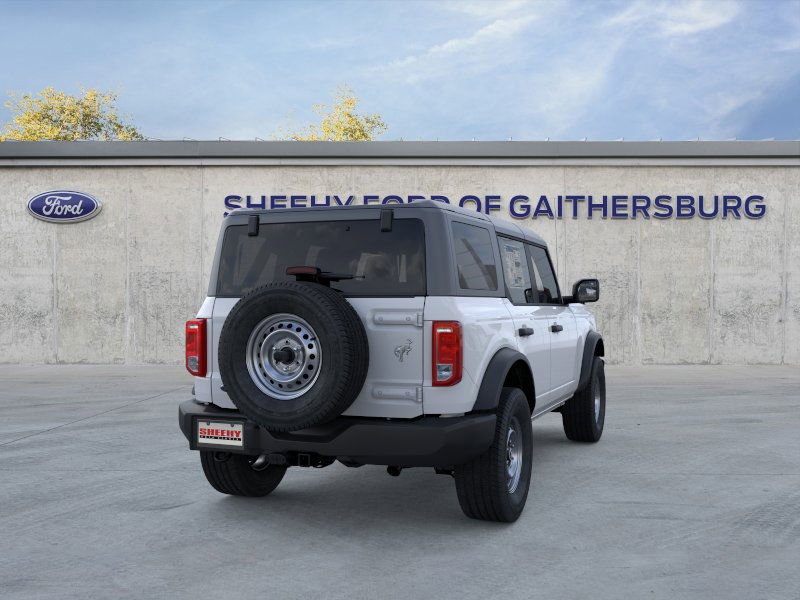 2025 Ford Bronco Base photo 8