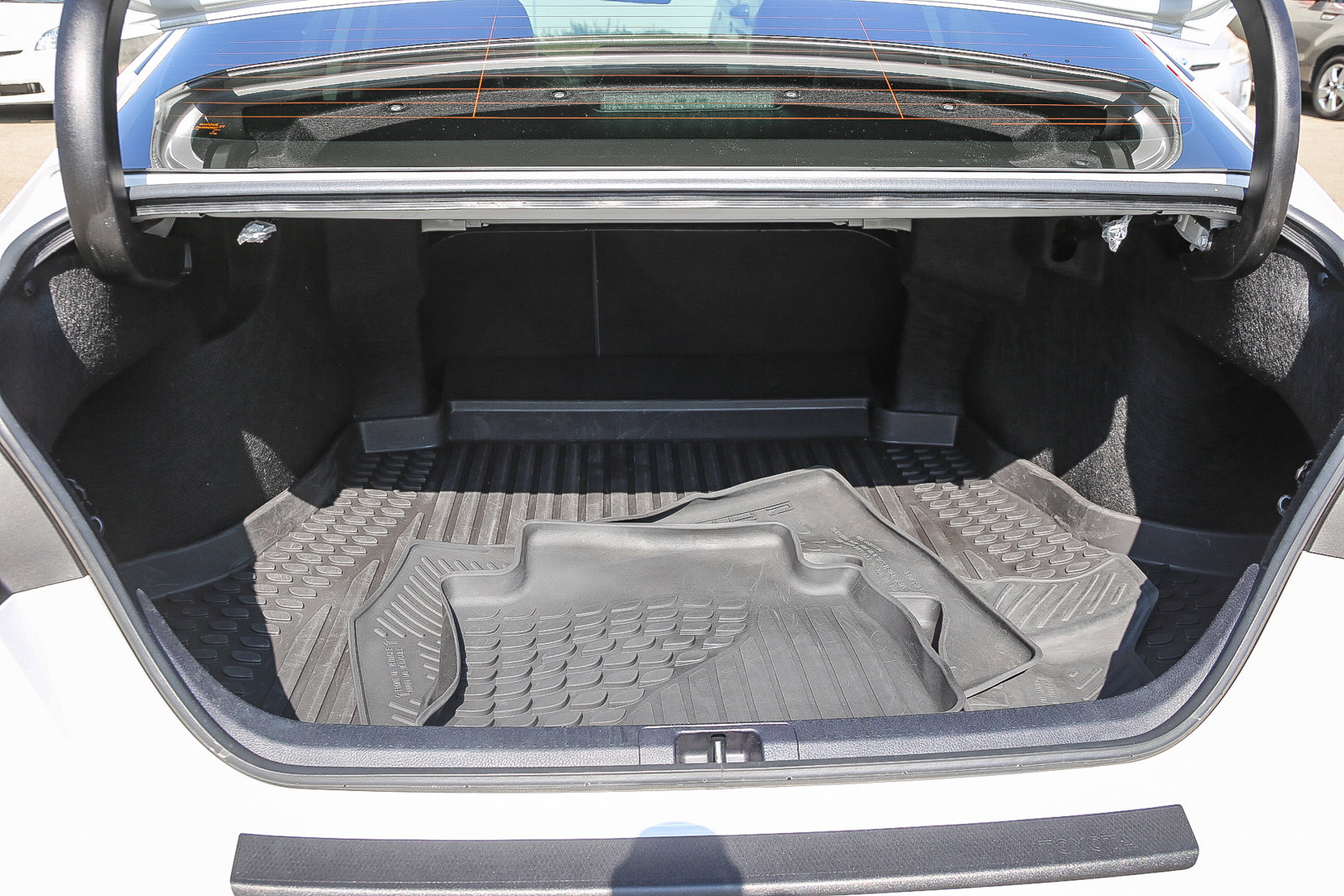 2024 Toyota Camry Hybrid SE photo 24
