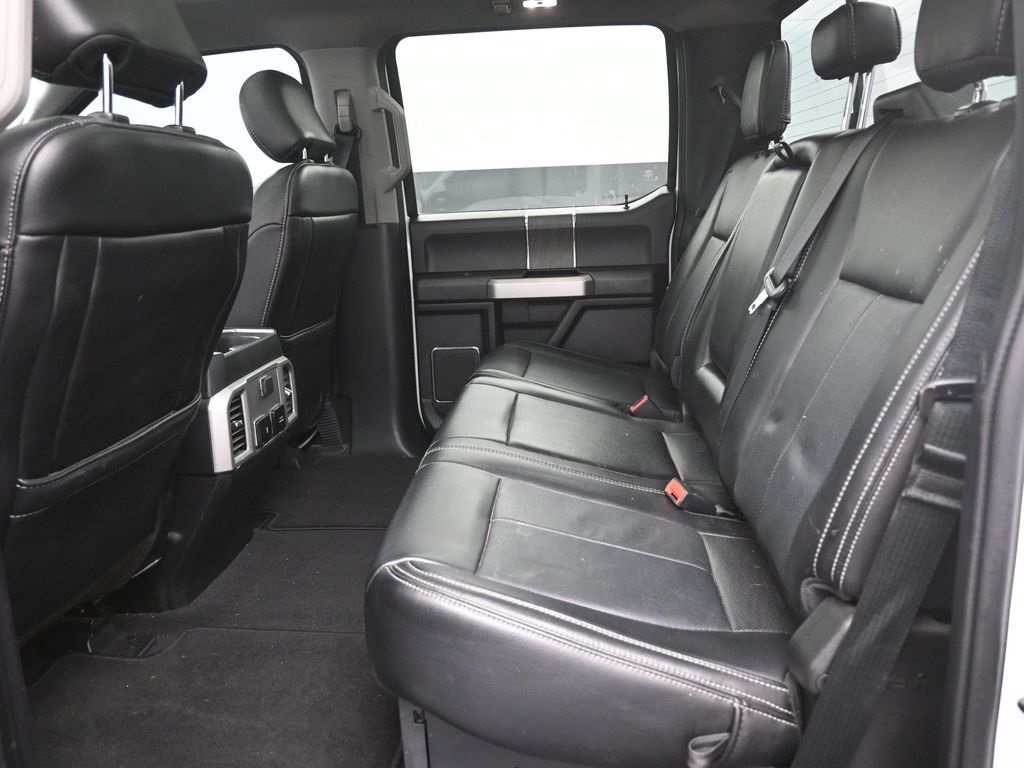 2021 Ford F-250 photo 25