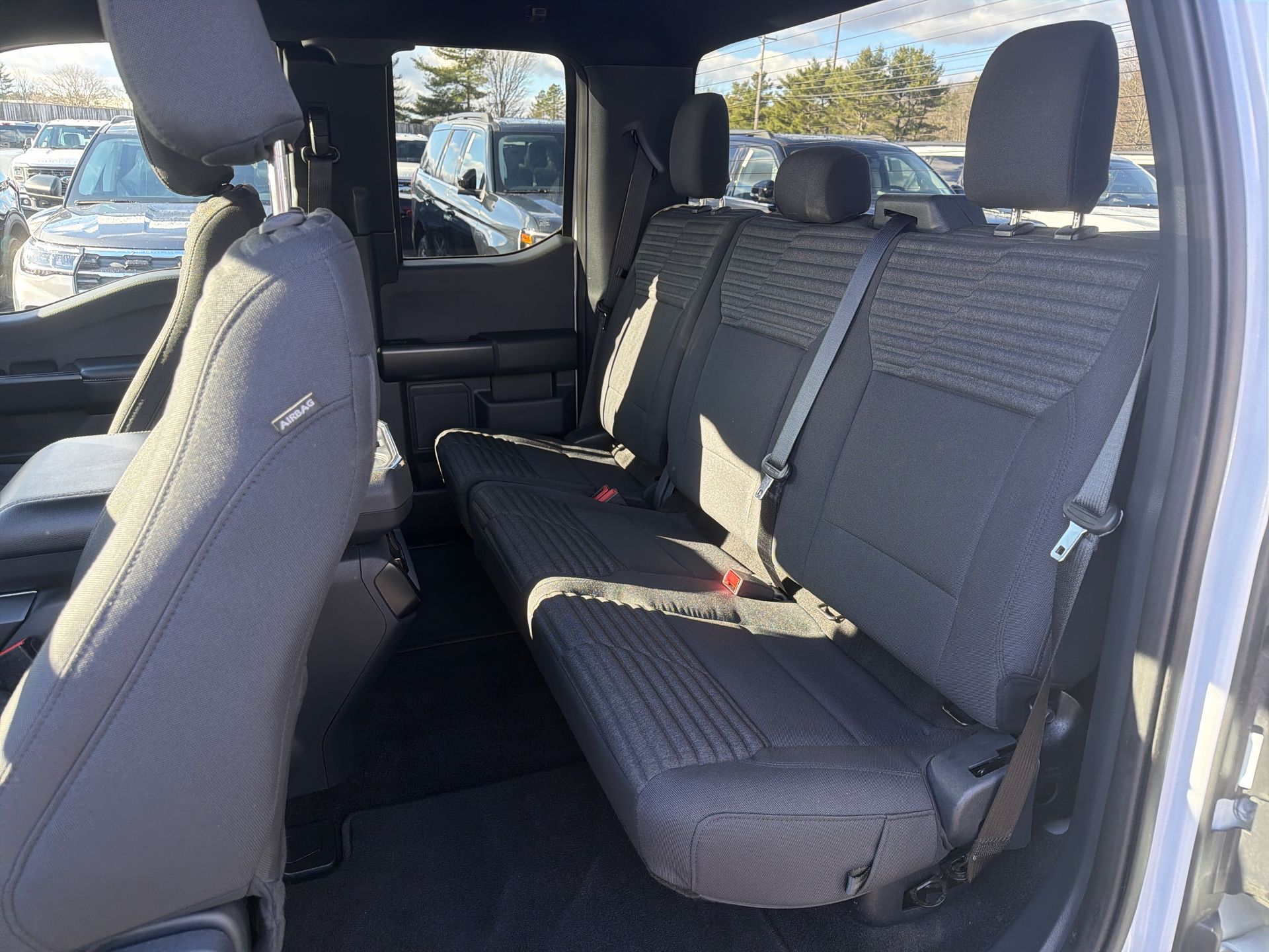 2022 Ford F-150 XL photo 4