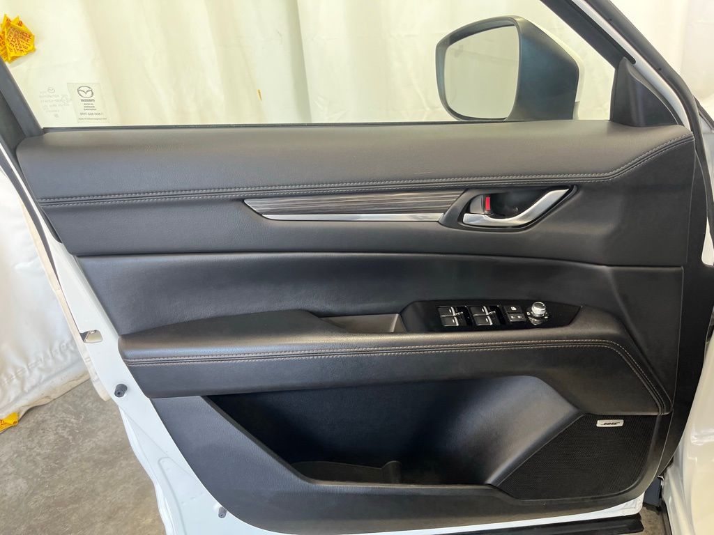 2019 Mazda CX-5 Grand Touring Premium photo 9