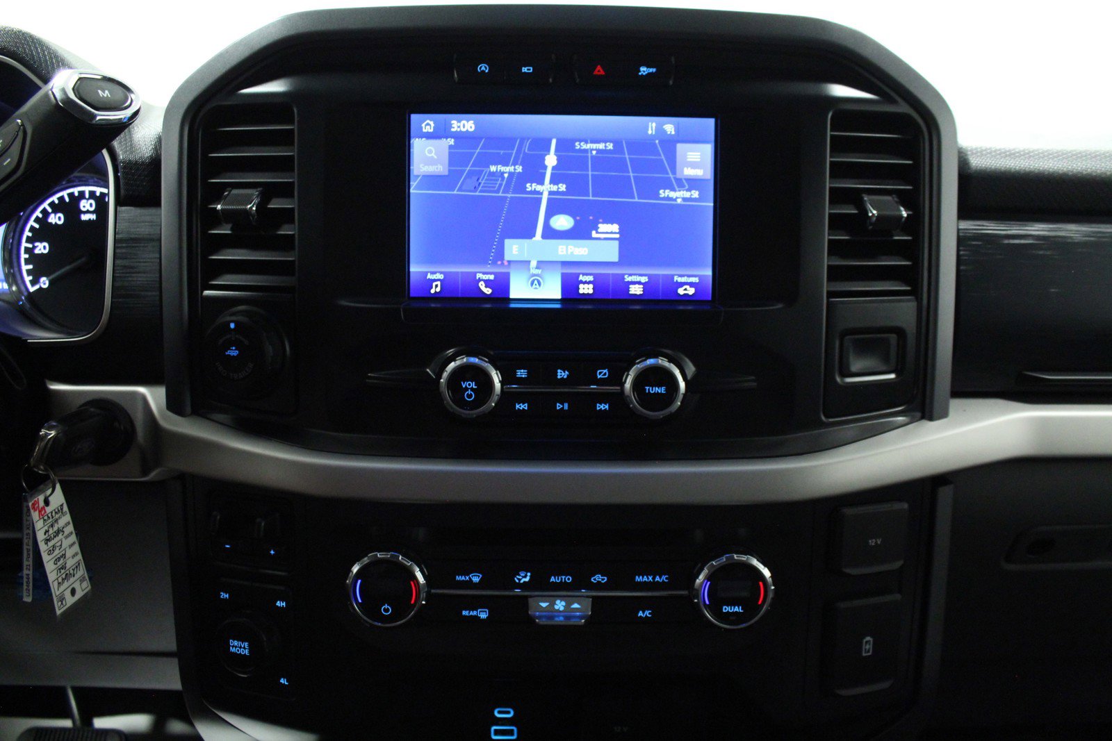 2021 Ford F-150 XLT photo 21