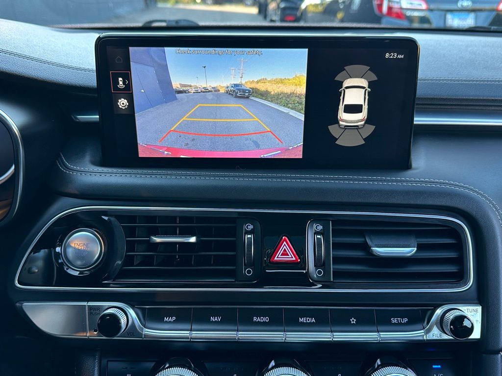2022 Genesis G70 2.0T photo 34