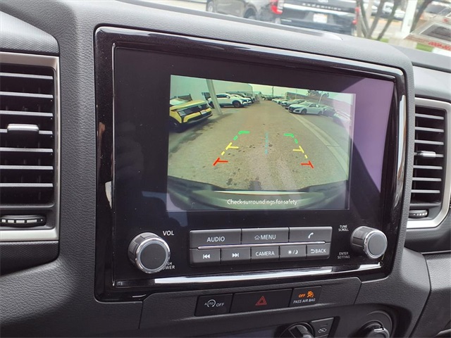 2024 Nissan Frontier SV photo 4