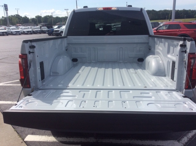 2025 Ford F-150 STX photo 26
