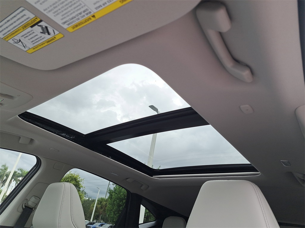 2025 Nissan Murano SL photo 20
